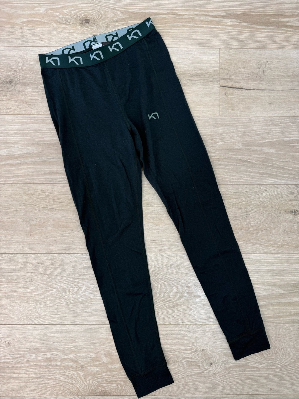 Kari Traa Green Wool Base Layer Leggings